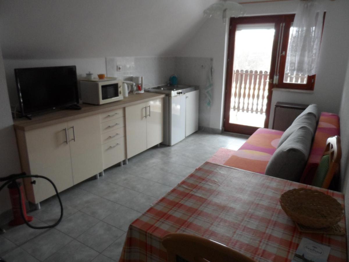 Apartman Berki Hévíz Buitenkant foto